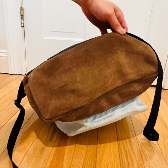 Vintage Jansport Backpack with Leather Suede Bottom - Picture 5 of 16